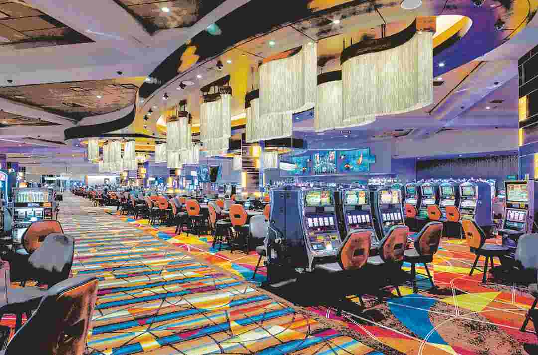 Sảnh game đầy màu sắc của Tropicana Resort & Casino
